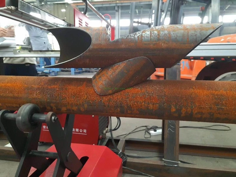 Steel tube cutting machine Steel tube cutting machine